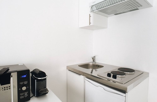 Saint-Lambert Apartment | Charming studio apartment in the heart of the 15th