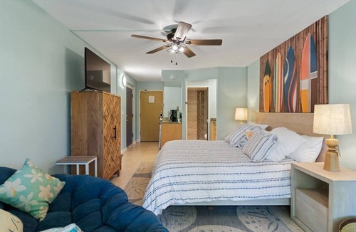 Kihei Resort | Charming Studio at Maui Banyan Resort - Walk to Beach, Pools, AC, Beach Gear