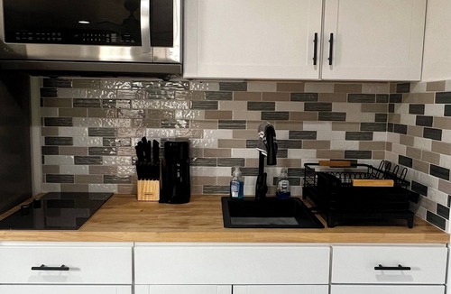 Amarillo Apartment | Charming studio Backhouse in fantastic Amarillo great quiet neighborhood.