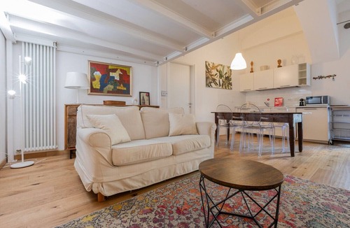Roman Quarter Apartment | Charming Studio by Wonderful Italy