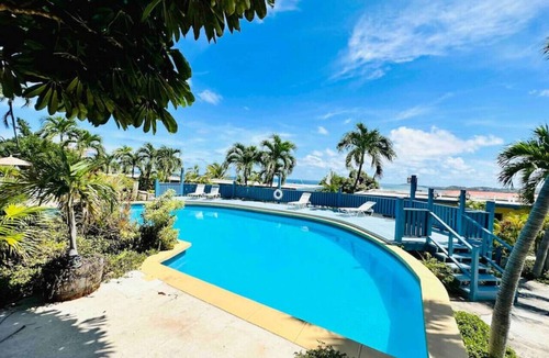 Orange Grove Apartment | Charming studio condo with a coastal comfort
