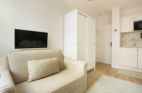 Strasbourg -Saint-Denis Apartment | Charming studio center of Paris/Montorgueil