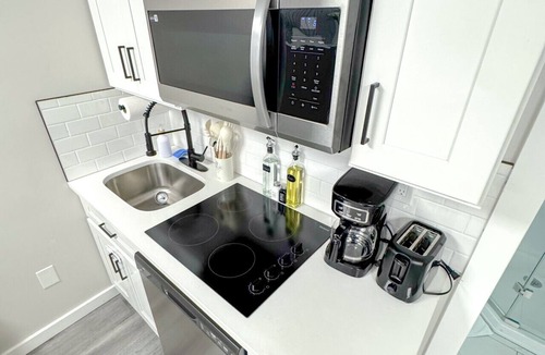 North Ironbound Apartment | Charming studio close to nyc