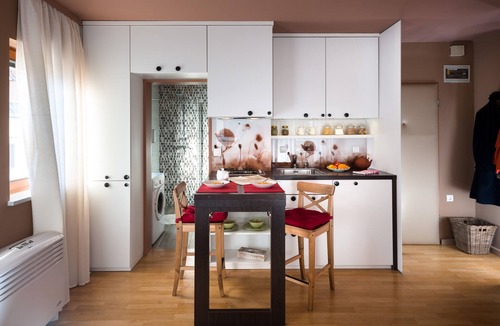 Ljubljana City Centre Apartment | Charming studio for 2, walking distance to attractions, cafés, restaurants.