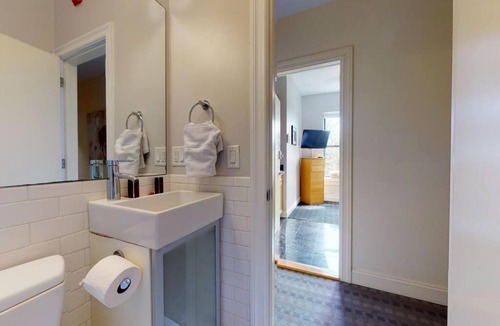 Columbus Apartment | Charming Studio in Boston Brownstone, #44