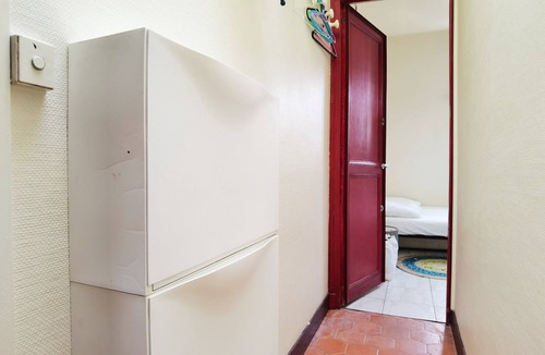 Paris City Center Apartment | Charming Studio in Central Paris/Near the Seine