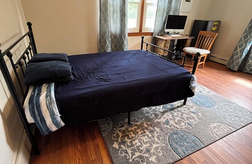 Melrose Other | Charming Studio in CT River Valley - WiFi, Crystal Lake, Farms and Scenic Views