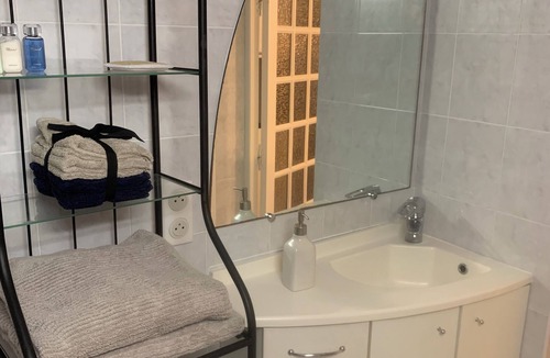 Valbonne Apartment | Charming studio in flowered garden in Valbonne near village golf and Sophia anti