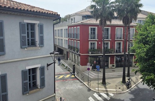 Saint-Tropez City Centre Apartment | Charming studio in the heart of Saint-Tropez