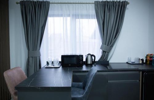 Frasin Apartment | Charming Studio in Frasin
