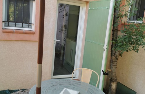 Le Luc Apartment | Charming studio in Provence