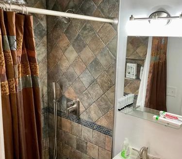 Springfield Apartment | Charming Studio in the Heart of Springfield