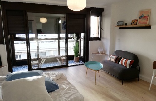 Centre Ville Apartment | Charming studio in the center of Place Clémenceau