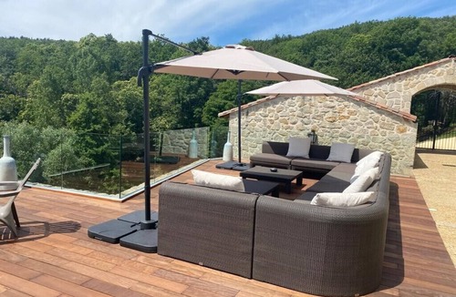 Boffres Bed & Breakfast | Charming studio in the heart of a 70-hectare wooded estate