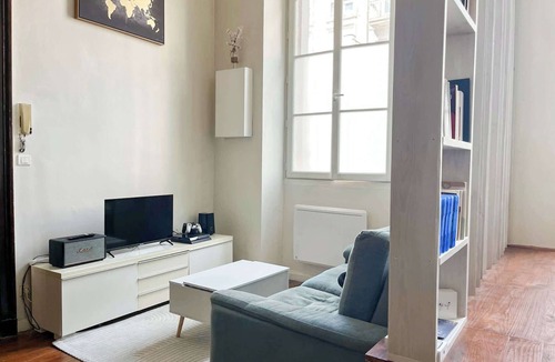 Saint-Michel - Nansouty - Saint-Genes Apartment | Charming Studio in the Heart of Bordeaux
