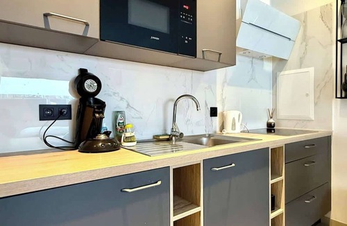 Liege Apartment | Charming studio in the heart of Liege - total comfort