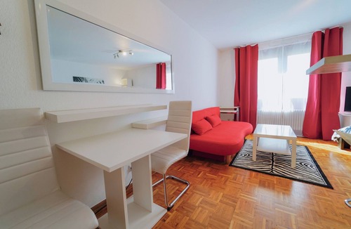 Am Pragfriedhof Apartment | Charming studio in the heart of Stuttgart