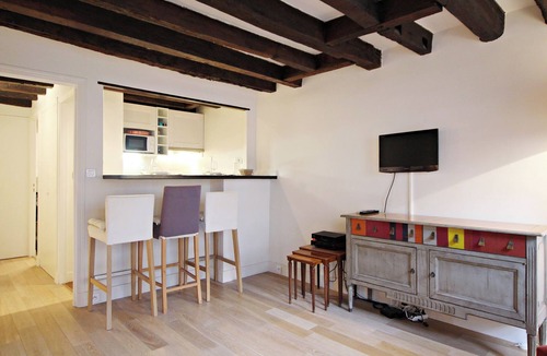Notre Dame Apartment | Charming studio in the Latin Quarter
