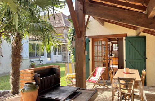 Tilh House | Charming studio in the Landes with swimming pool, terrace and barbecue!