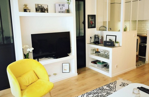 Epinettes Apartment | Charming studio, Paris 17