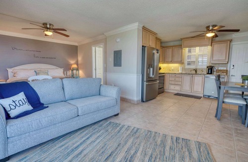 Bonita Springs Apartment | Charming Studio With Gulf Views Unit 1304