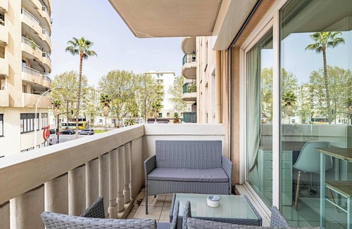 Les Baumettes Apartment | Charming Studio with balcony & pool -Heart of Nice