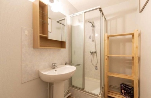 Tours Apartment | Charming studio with parking # Tours Les Halles