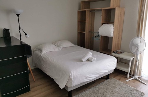 Tours Apartment | Charming studio with parking # Tours Les Halles