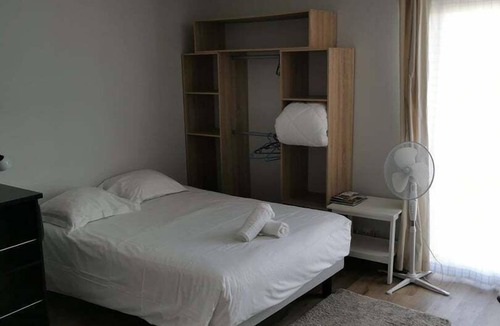 Tours Apartment | Charming studio with parking # Tours Les Halles