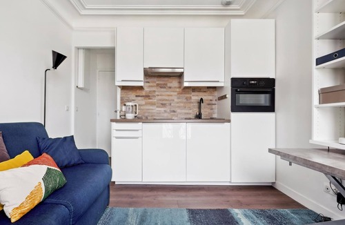 Saint-Victor Apartment | Charming studio with stunning views