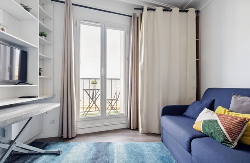 Saint-Victor Apartment | Charming studio with stunning views
