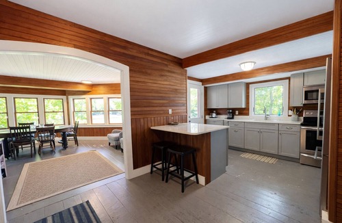 Sebascodegan Island House | Charming summer cottage with all the comforts of home. Fabulous covered porch overlooking Card Cove!