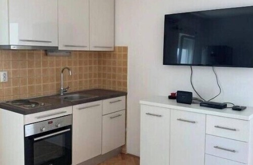 Split Apartment | Charming sunny 2-bedroom apartment in serene Split with AC, WiFi