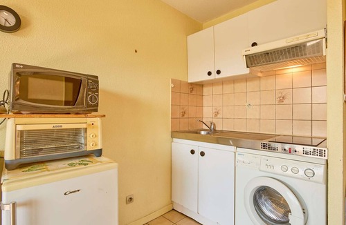 Barbotan-les-Thermes Apartment | Charming T1 bis with balcony and pets allowed in Barbotan