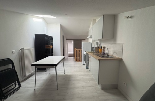 Tallard Apartment | Charming t2 attic in the center of tallard