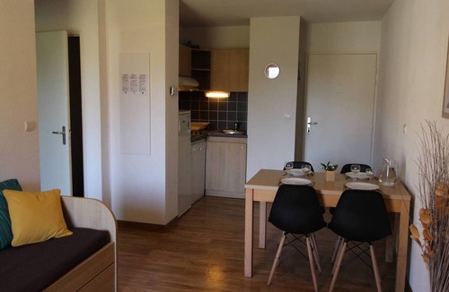 Bagneres-de-Luchon Apartment | Charming T2 with Balcony, Parking & WiFi near Casino Park in Luchon