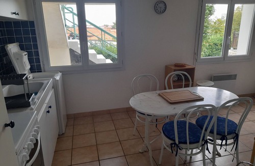 Arcachon Apartment | Charming T2 in Quiet Arcachon Heights - Terrace & BBQ - Walk to Shops & Beaches