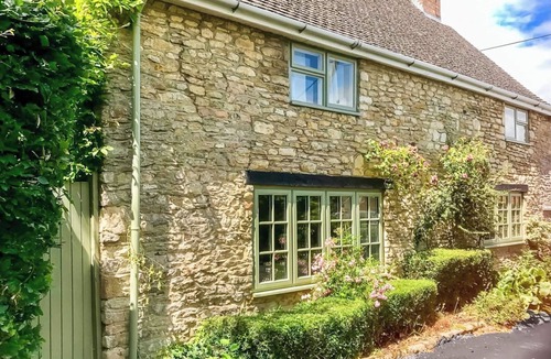 Yarnton House | Charming three bedroom Country House close to Oxford and Woodstock