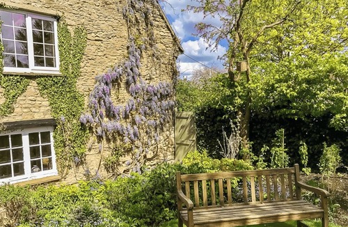 Yarnton House | Charming three bedroom Country House close to Oxford and Woodstock