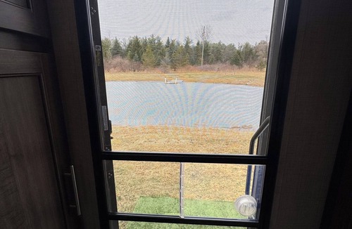 Shaftsburg House | Charming Trailer- “Haven on wheels” in Williamston