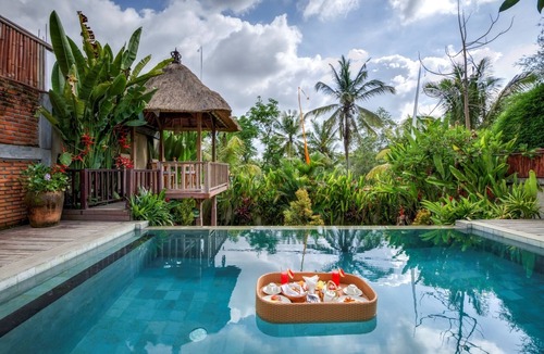 Kedewatan Villa | Charming Tropical Villa for Couple and Honeymooner