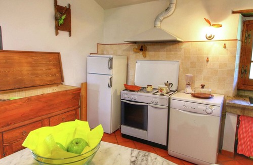 Ortignano Raggiolo House | Charming Tuscan Farmhouse