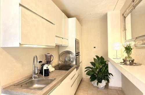 Capannoli Villa | Charming Tuscan Home - Near Pisa, Volterra and Wine Tours