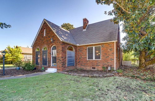 Florence Park Cottage | Charming Tusla Home ~ Half-Mi to Expo Square!