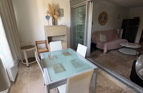 La Petite Motte Apartment | Charming two-bedroom apartment in La Motte-du-Couchant, 200 meters from the beaches