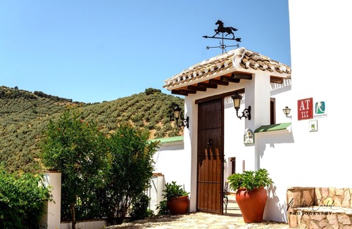 Las Lagunillas Apartment | Charming two-bedroom apartment for 4 or 5 people "LA ERA"