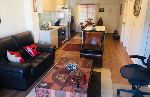 Adelaide Central Business District Apartment | Charming unit Adelaide CBD. Free secured parking