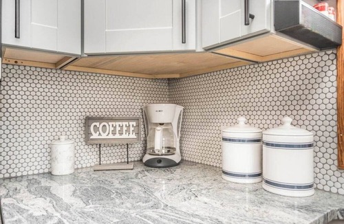 Sioux Falls House | Charming University Cottage, Prime Location