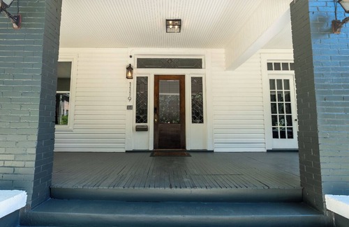 Crestline Heights Apartment | Charming Updated Loft with KING BED!