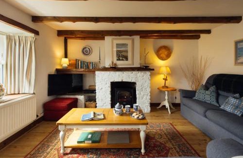 Solva House | Charming Upper Solva Cottage by Beaches and Harbour